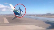 ABD"de bir kişi, kalkış yapmaya hazırlanan uçağın kanadına tırmandı