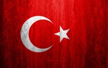 Türkiye"nin hükümdarı muhaliflerini takip etmek için eğitimden para kesiyor